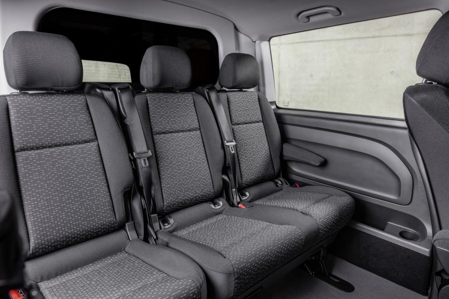 Интерьер Mercedes-Benz Vito Mixto (W447) 2020 года  (WW) (фото 13 из 47)